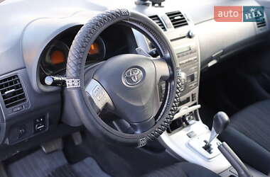 Седан Toyota Corolla 2007 в 