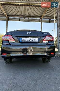 Седан Toyota Corolla 2011 в 