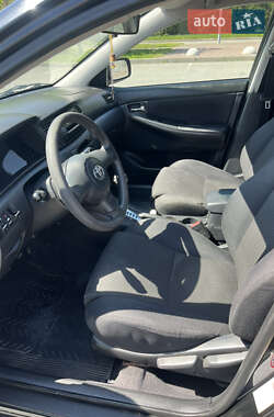Седан Toyota Corolla 2006 в 