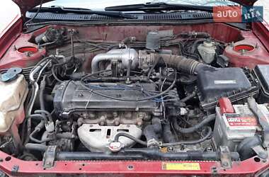 Хетчбек Toyota Corolla 1999 в 
