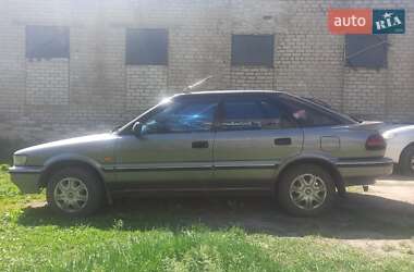 Хэтчбек Toyota Corolla 1988 в 
