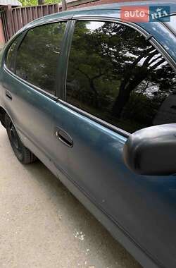 Лифтбек Toyota Corolla 1994 в 