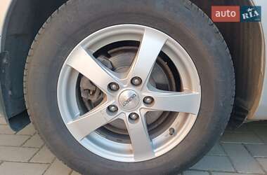 Седан Toyota Corolla 2012 в 