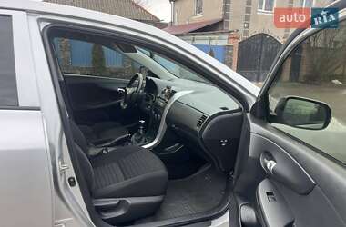 Седан Toyota Corolla 2012 в 