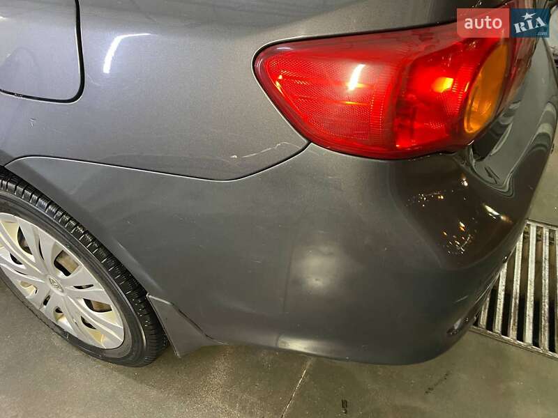 Седан Toyota Corolla 2008 в Киеве