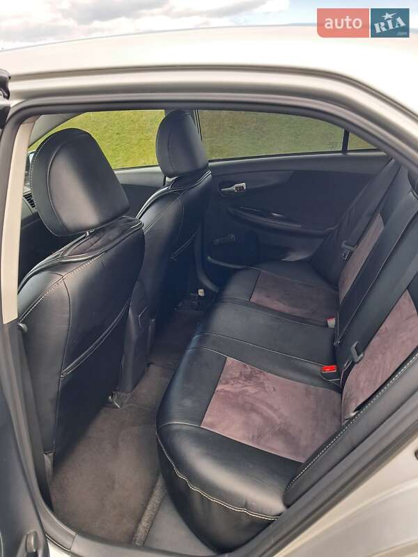 Седан Toyota Corolla 2013 в Полтаве фото 3 Седан Toyota Corolla 2013 в Полтаве