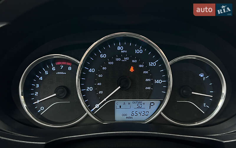 Седан Toyota Corolla 2016 в Львове