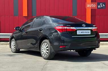 Седан Toyota Corolla 2016 в 