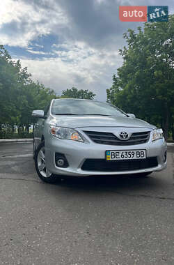 Седан Toyota Corolla 2012 в Южноукраинске