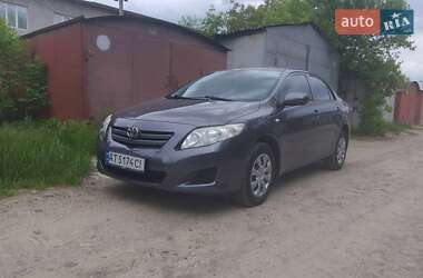 Седан Toyota Corolla 2009 в Івано-Франківську