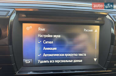 Седан Toyota Corolla 2014 в 