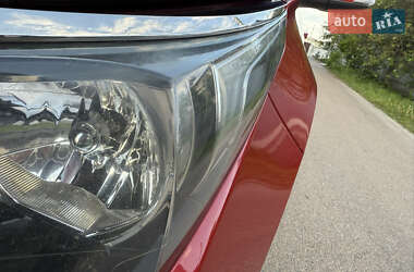 Седан Toyota Corolla 2014 в 