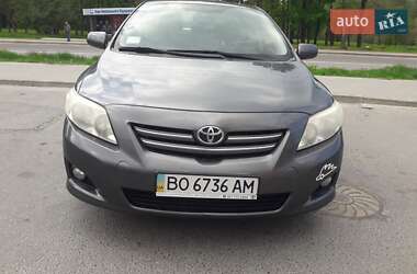 Седан Toyota Corolla 2008 в Тернополе