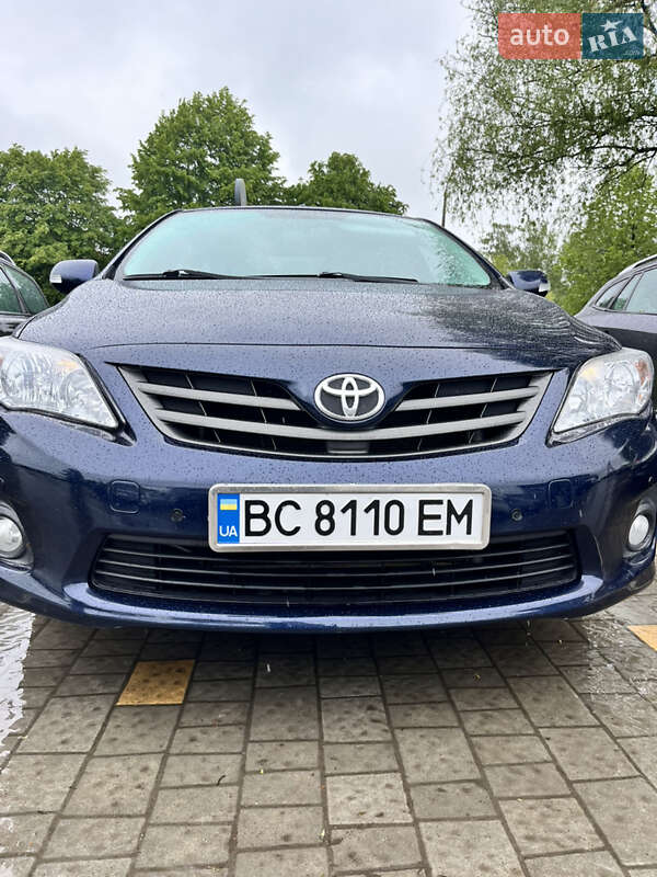 Toyota Corolla 2011