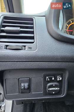 Седан Toyota Corolla 2011 в 