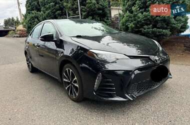Седан Toyota Corolla 2017 в Тернополі