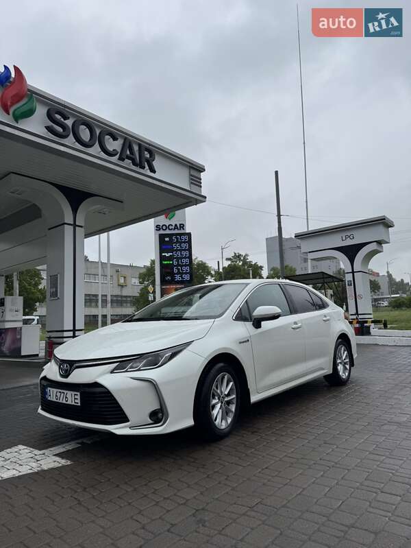 Седан Toyota Corolla 2019 в Києві