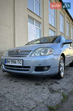 Седан Toyota Corolla 2005 в Одессе