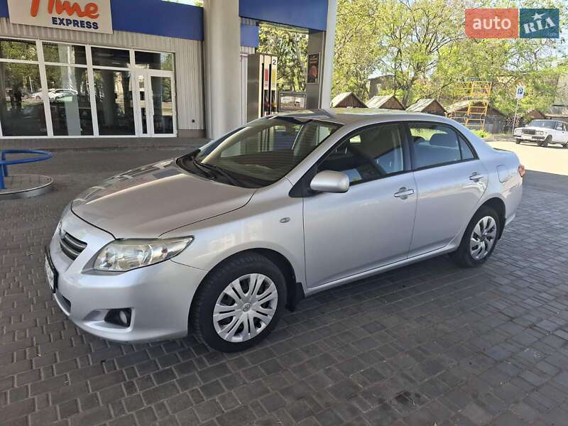 Седан Toyota Corolla 2008 в 