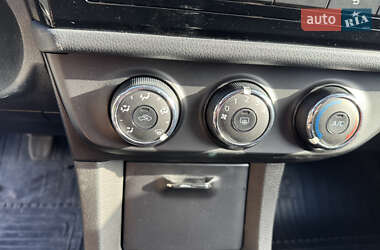 Седан Toyota Corolla 2013 в 