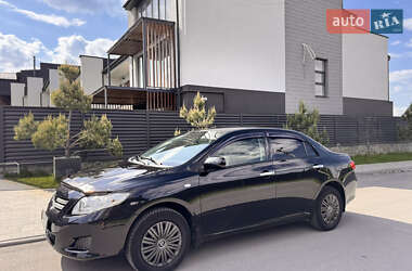 Седан Toyota Corolla 2009 в 