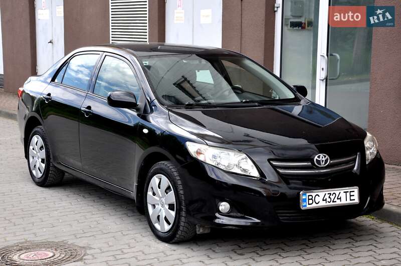 Седан Toyota Corolla 2008 в 
