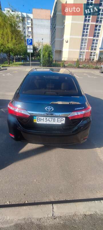 Седан Toyota Corolla 2014 в Одесі