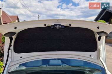 Седан Toyota Corolla 2012 в 