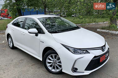 Седан Toyota Corolla 2020 в 