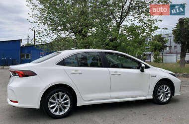 Седан Toyota Corolla 2020 в 