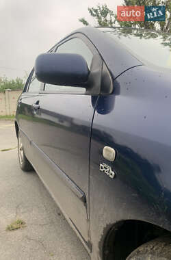Седан Toyota Corolla 2003 в 