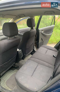 Седан Toyota Corolla 2003 в 