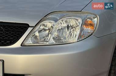Седан Toyota Corolla 2002 в 