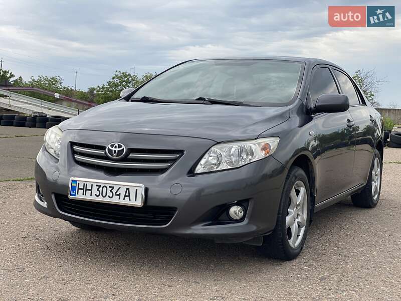 Седан Toyota Corolla 2008 в 