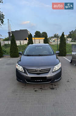 Седан Toyota Corolla 2008 в 