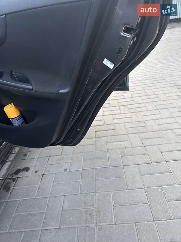 Седан Toyota Corolla 2008 в Лозовій
