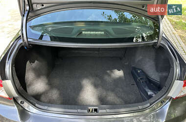 Седан Toyota Corolla 2010 в 