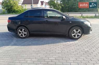 Седан Toyota Corolla 2009 в 