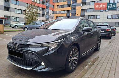 Универсал Toyota Corolla 2019 в Ирпене