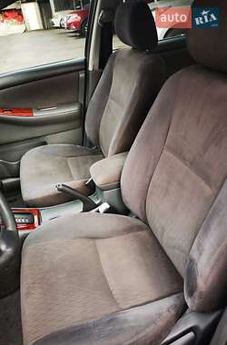 Седан Toyota Corolla 2007 в 