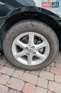 Седан Toyota Corolla 2006 в 