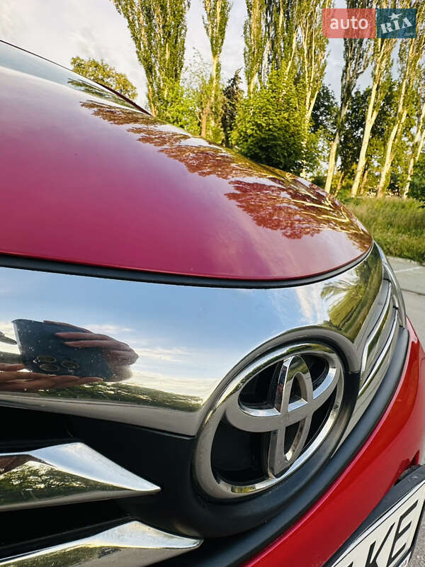 Седан Toyota Corolla 2013 в Запорожье