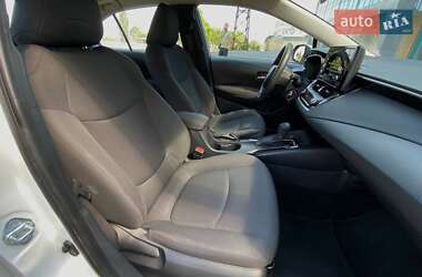 Седан Toyota Corolla 2019 в 