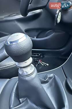 Седан Toyota Corolla 2012 в 