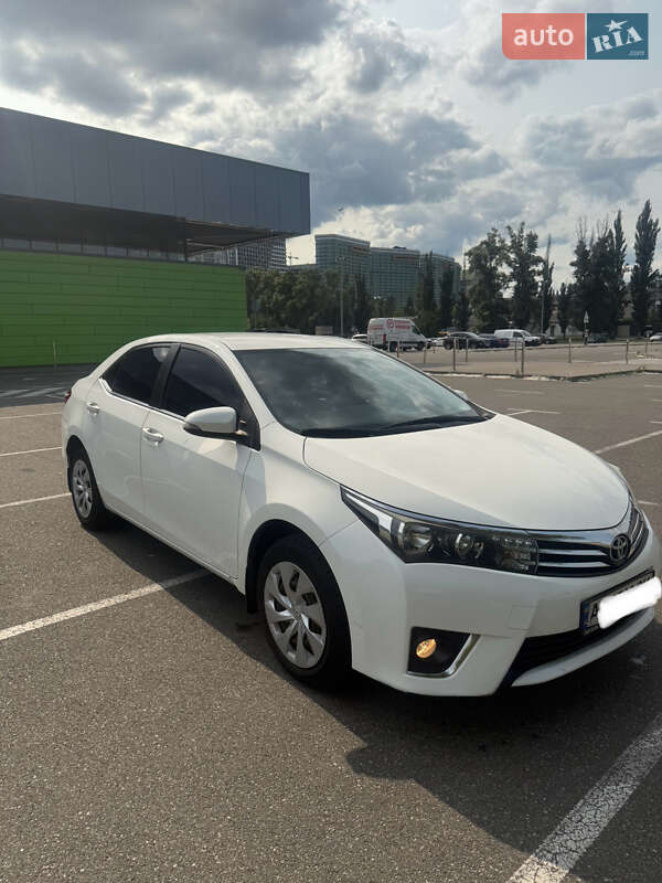 Toyota Corolla 2016