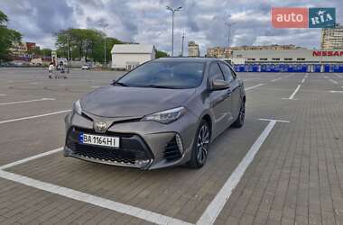 Седан Toyota Corolla 2017 в Одесі