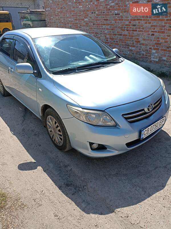 Седан Toyota Corolla 2007 в Чернигове