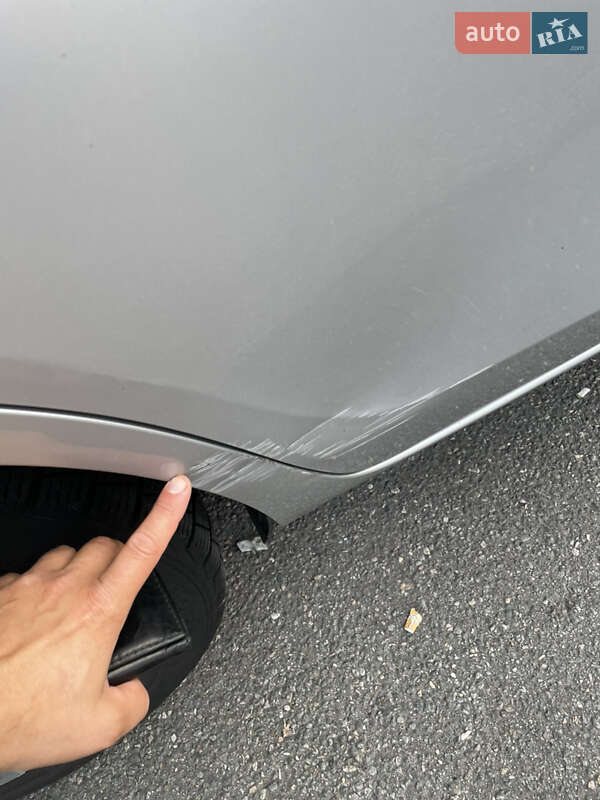 Седан Toyota Corolla 2017 в Умани