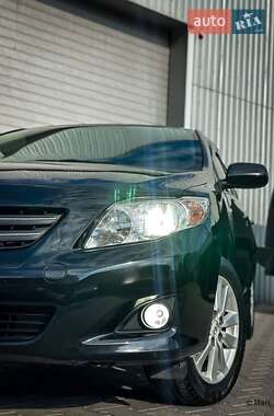 Седан Toyota Corolla 2007 в Днепре