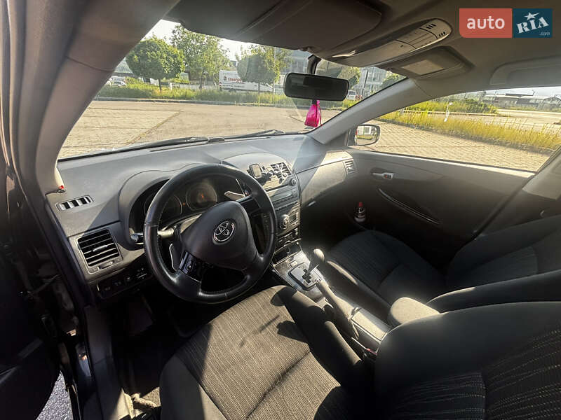 Седан Toyota Corolla 2007 в Тячеві